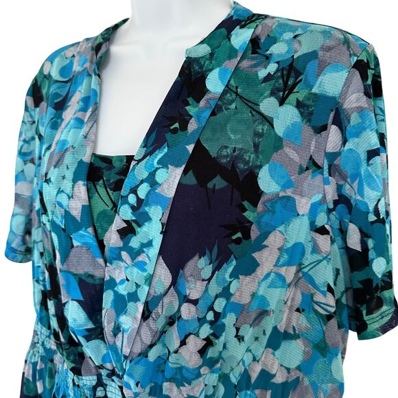 Croft & Barrow Blue Abstract Floral Top Short Sleeve Blouse Size 1X - Picture 3 of 9